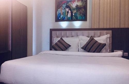 Jaipur District Hotel | Hotel The Omaira