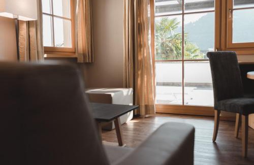 Lana Hotel | Hotel Tiefenbrunn Gardensuites & Breakfast