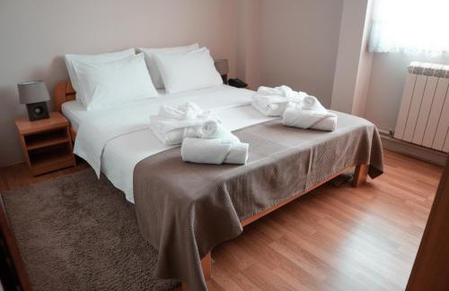 Rakovica Hotel | Hotel Topcider