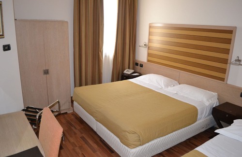 Cade-Gaida Hotel | Hotel Tricolore