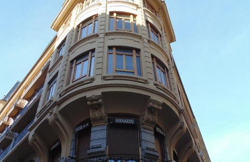 Gros Hotel | Hotel Trueba
