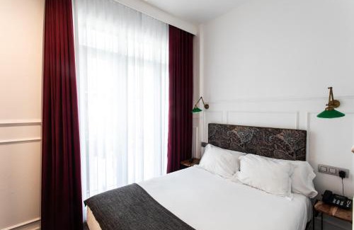 Gros Hotel | Hotel Trueba