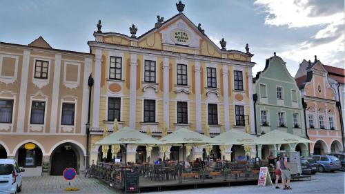 Telc Hotel | Hotel U Černého orla