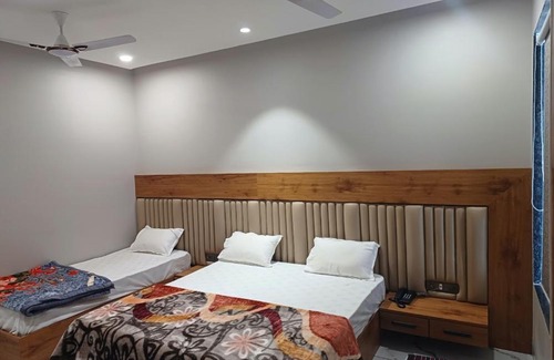Ujjain House | Hotel Ujjain Pride