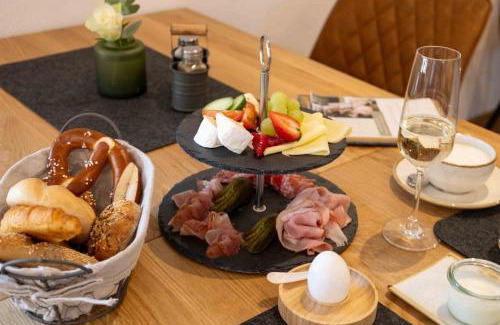 Bad Toelz Hotel | Hotel und Landgasthof Zachschuster