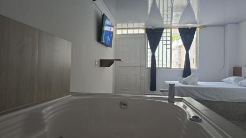 Sevilla Hotel | Hotel Valle del Café - Habitación con Jacuzzi 4