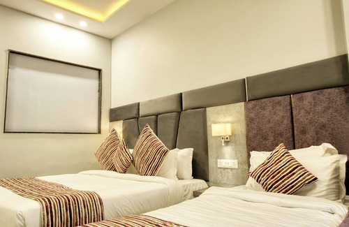 Dehradun Hotel | Hotel Vasdaa Grand