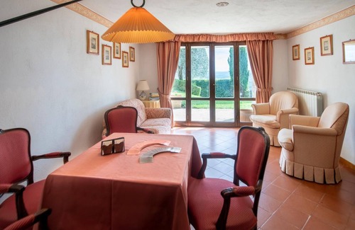Montalcino Hotel | Hotel Vecchia Oliviera