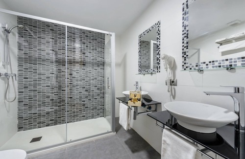 Figueretas Hotel | Hotel Vibra Lei Ibiza - Adults Only