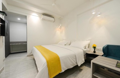 Ram Nagar Hotel | Hotel Vijay Fablis