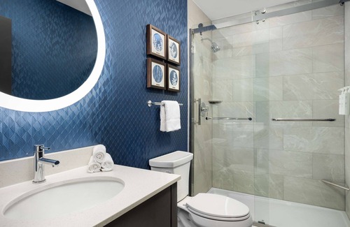 Westport Hotel | Hotel Westport Kansas City, Tapestry Collection by Hilton
