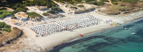 Arborea Hotel | Hotel with swimming-pool in Arborea just 600 meters from the sea