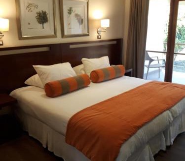 Panquehue Hotel | Hotel y Cabañas Palomar - Caja los Andes