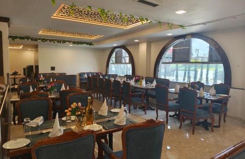 Dehradun Hotel | Hotel YKM Crown