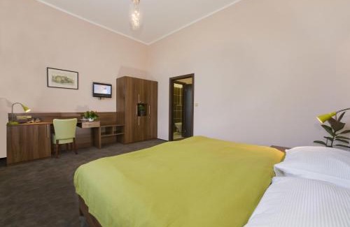 Podebrady Hotel | Hotel Zámeček