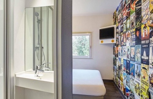 Meyreuil Hotel | hotelF1 Aix en Provence Sainte Victoire Hotel