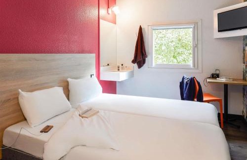 Meyreuil Hotel | hotelF1 Aix En Provence Sainte Victoire