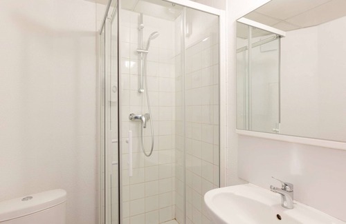 Muire - Haubette Hotel | hotelF1 Reims Tinqueux