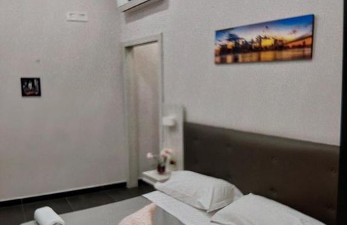 Naples City Centre Bed & Breakfast | Hotels ocean napoli 43