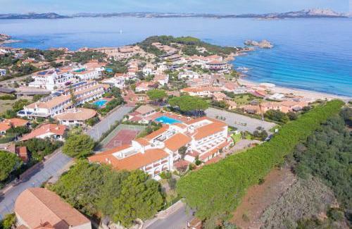 Baja Sardinia Hotel | HOTIDAY Room Collection - Baja Sardinia