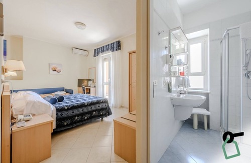 Alassio Hotel | Hotiday Room Collection - Alassio Centro