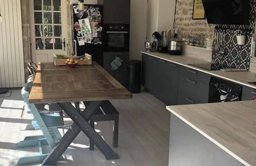 Saint-Donat-sur-l'Herbasse House | House with swimming pool and children's playground Drôme