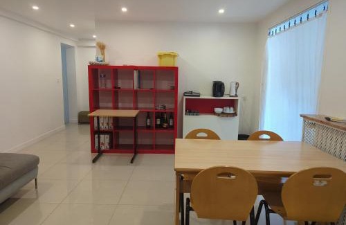 Champeval House | House 1 room, 20 min from Paris by metro, free parking