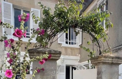 Langrune-sur-Mer House | House 100 metres from the sea, sleeps 4 to 8