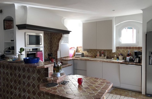 La Treille Villa | House 160m2 at the foot of GARLABAN