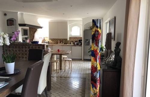 La Treille Villa | House 160m2 at the foot of GARLABAN