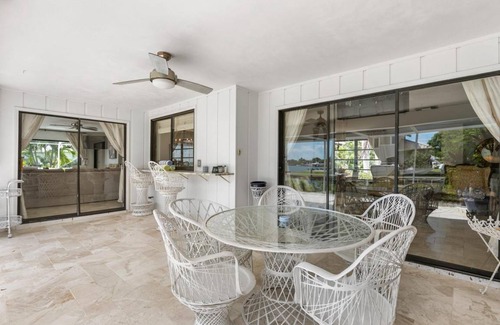 Isles of Capri House | House ∙ 2 bedrooms ∙ 4 guests
