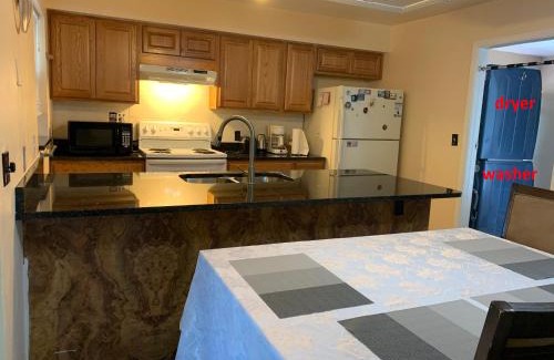 Largo House | House 3br 1-bath, 8-min from Indian Rocks Beach, nice park thru back gate