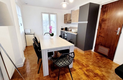 Guerande House | House 4 Bdrms and Terrace, Garden near. Sea, Golfs, Salt marshes, Walks