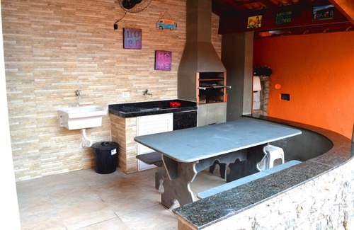 Balneario Florida House | House, 5 Bedrooms, Wi-Fi, 700 meters from the Beach, Swimming Pool, Barbecue, Smart TV.