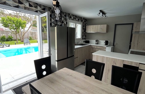 Gujan-Mestras Villa | House 70m from the Bassin VILLA LAUNA GUJAN MESTRAS 4 STAR TOURIST FURNITURE