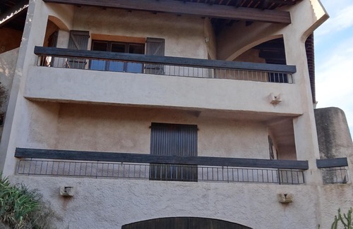 Sari-Solenzara Villa | house - 8 rooms - 12 persons
