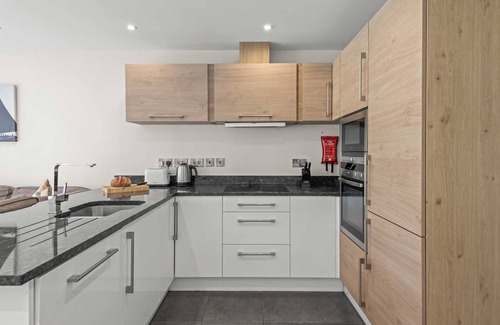 Talland Cottage | House 8 - sleeps 8 guests in 4 bedrooms