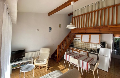 Capbreton House | House 800 m from the beach, south and north facing garden. 1-star house