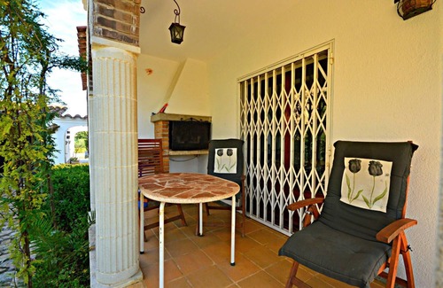 Sant Pere Pescador Ski Chalet | House Amfora 25 - pool, barbecue, wifi, parking. Costa Brava