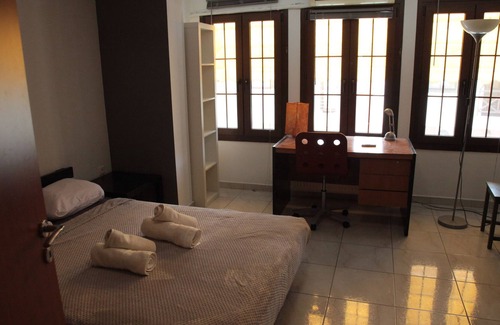 Ano Poli House | House at the ramparts