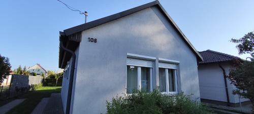 Balatonfenyves Villa | House Balatonfenyves