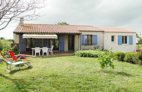 Saint-Denis-d'Oleron House | House bungalow with garden and terrace, 1100m2 property, 8 person,