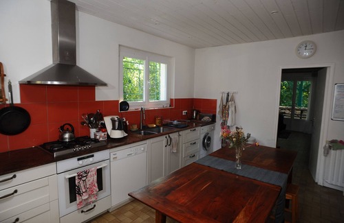 Leognan House | House by the River Near the Bay and Bordeaux
