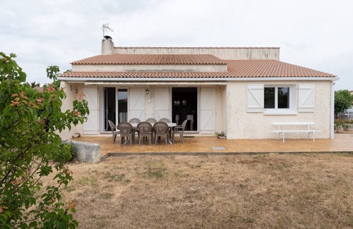 Olonne-sur-Mer Ski Chalet | House for 6 persons in les Sables d'Olonne