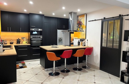 Bonrepos-sur-Aussonnelle House | House near Airbus