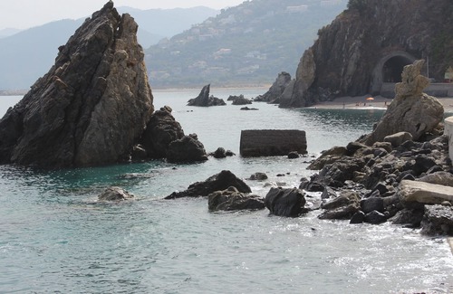 Capo d'Orlando House | House holiday center of Capo d'Orlando sleeps 6 - 50 meters from the sea
