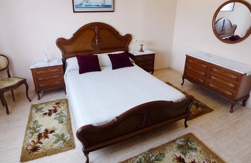 Cambados Villa | House in a nature reserve, quiet and good communication