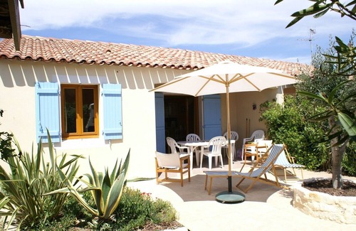 Saint-Laurent-d'Aigouze House | House in residence with swimming pool in Saint Laurent d'Aigouze