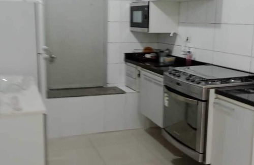 Itarare House | House in front of Itararé beach, sleeps 6 people