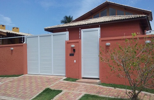 Balneario Praia do Pernambuco House | HOUSE IN GUARUJÁ DIFFERENTIATED WITH ARCHITECTURE, 300 M FROM THE BEACH. IDEAL FOR FAMILY